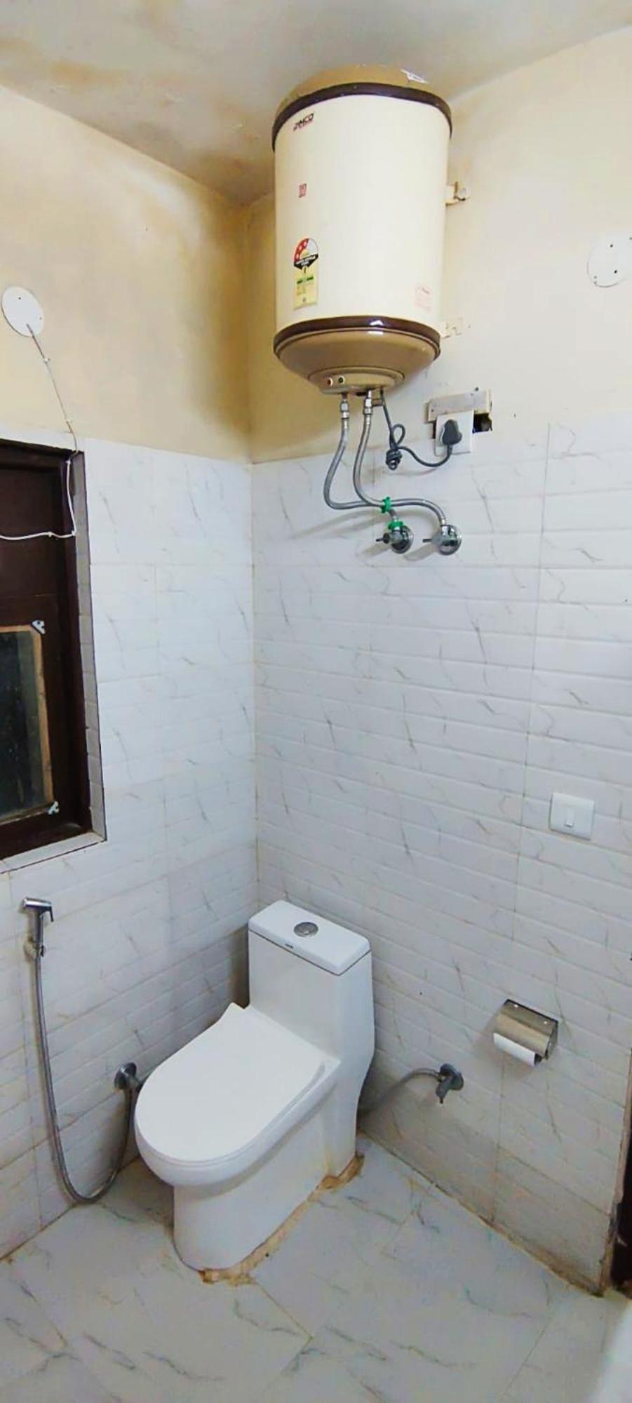 Luxury Rooms In Safdarjung Enclave Near Aiims & Safdarjung Hospital New Delhi Extérieur photo